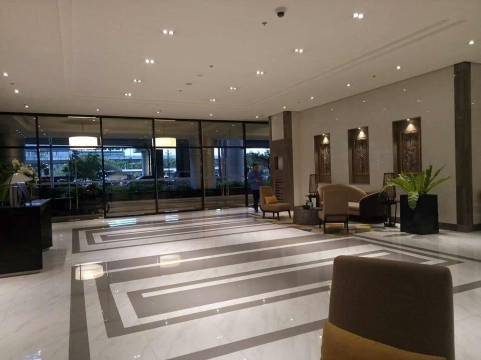 Eighty One Newport Boulevard 马尼拉 外观 照片