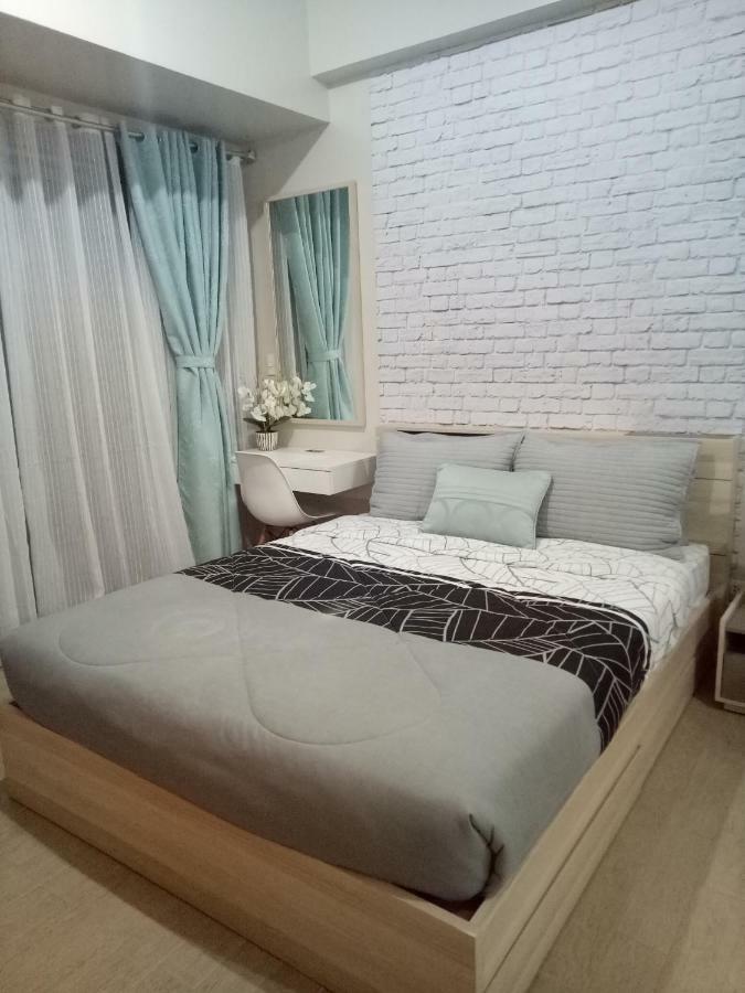 Eighty One Newport Boulevard 马尼拉 外观 照片