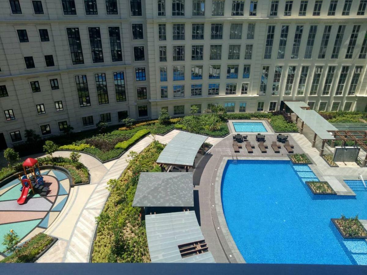 Eighty One Newport Boulevard 马尼拉 外观 照片